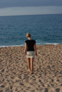 Read more about the article Confessions d’Anonyme : Le Frisson Interdit du Palier avec Mon Voisin