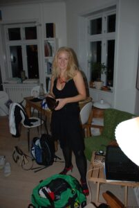 Read more about the article Confession d’Anonyme : Ma première baise torride avec le voisin du troisième étage