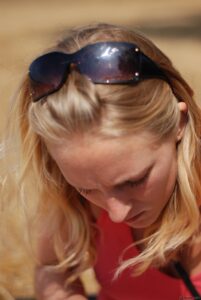 Read more about the article Confessions d’Anonyme : Ma Baise Sauvage avec le Voisin du Jardin