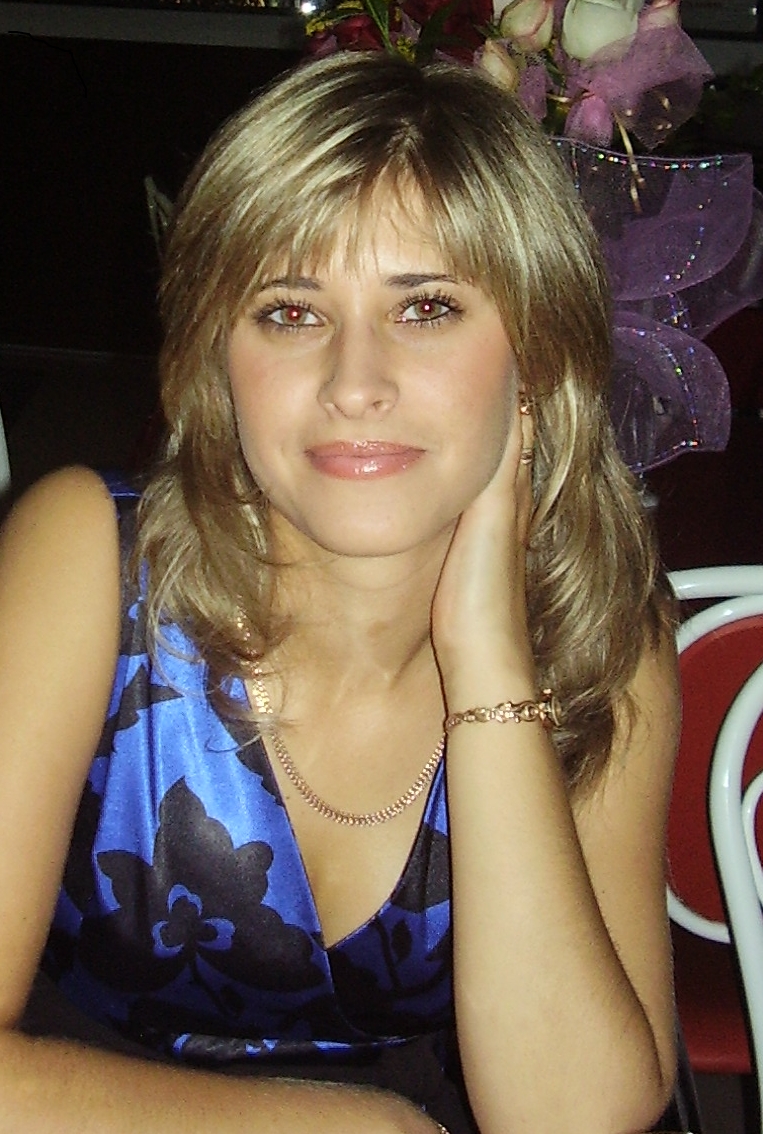 You are currently viewing Nuits Interdites au Palier : Mon Secret Torride avec le Voisin