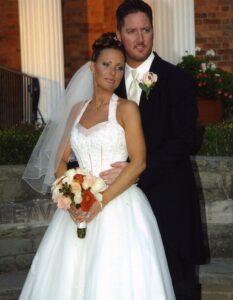 Read more about the article La Voisine Anonyme : Ma Baise Risquée au Bord de la Piscine avec le Proprio